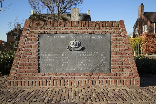 Afbeelding monumenten Nederlandse militairen